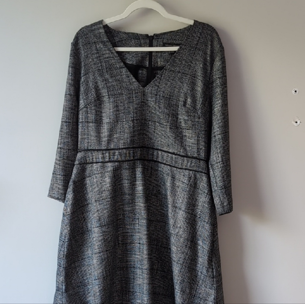 Banana Republic Charcoal 3/4 Sleeve Dress